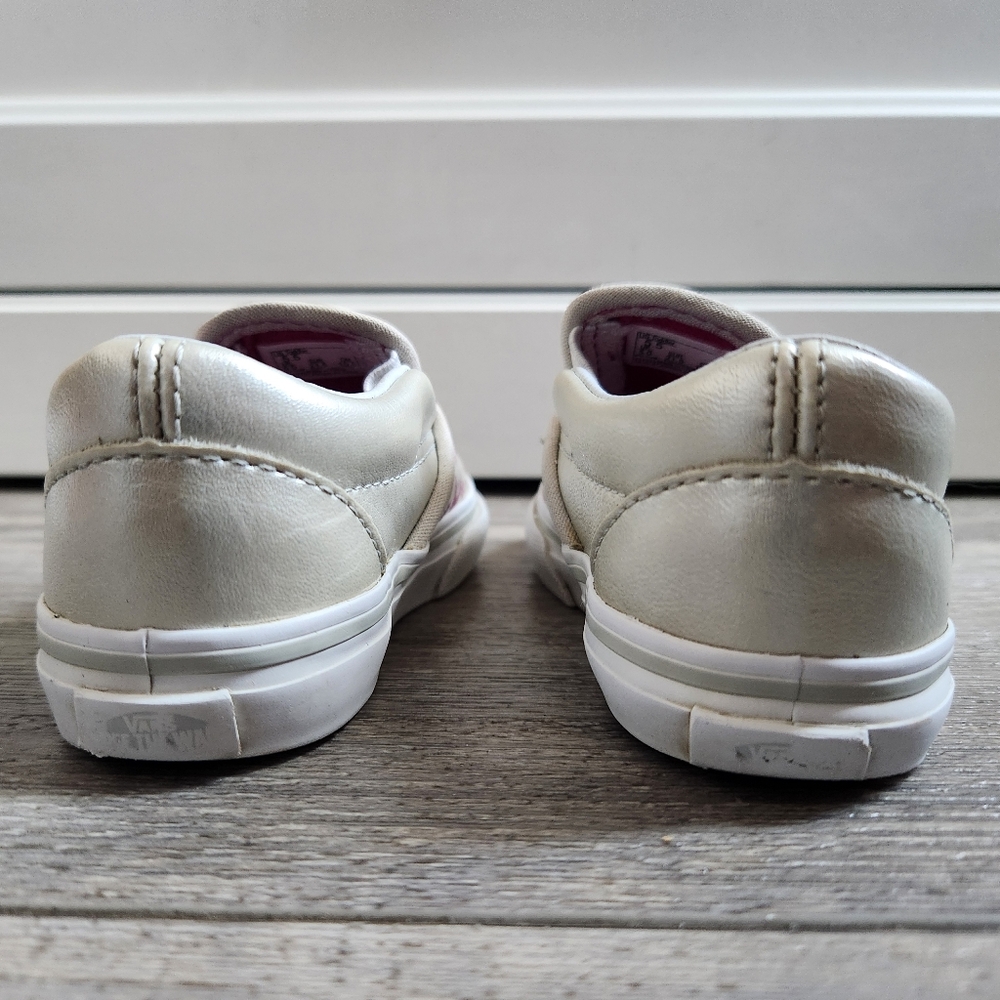 Vans Kids Sneakers - White and Pink Starry Design - Picture 3 of 6